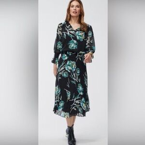 Chicos Midi Dress Sz 3 Crepe Pleated Floral Dress Sheer Sleeves Smock Cuffs NWT